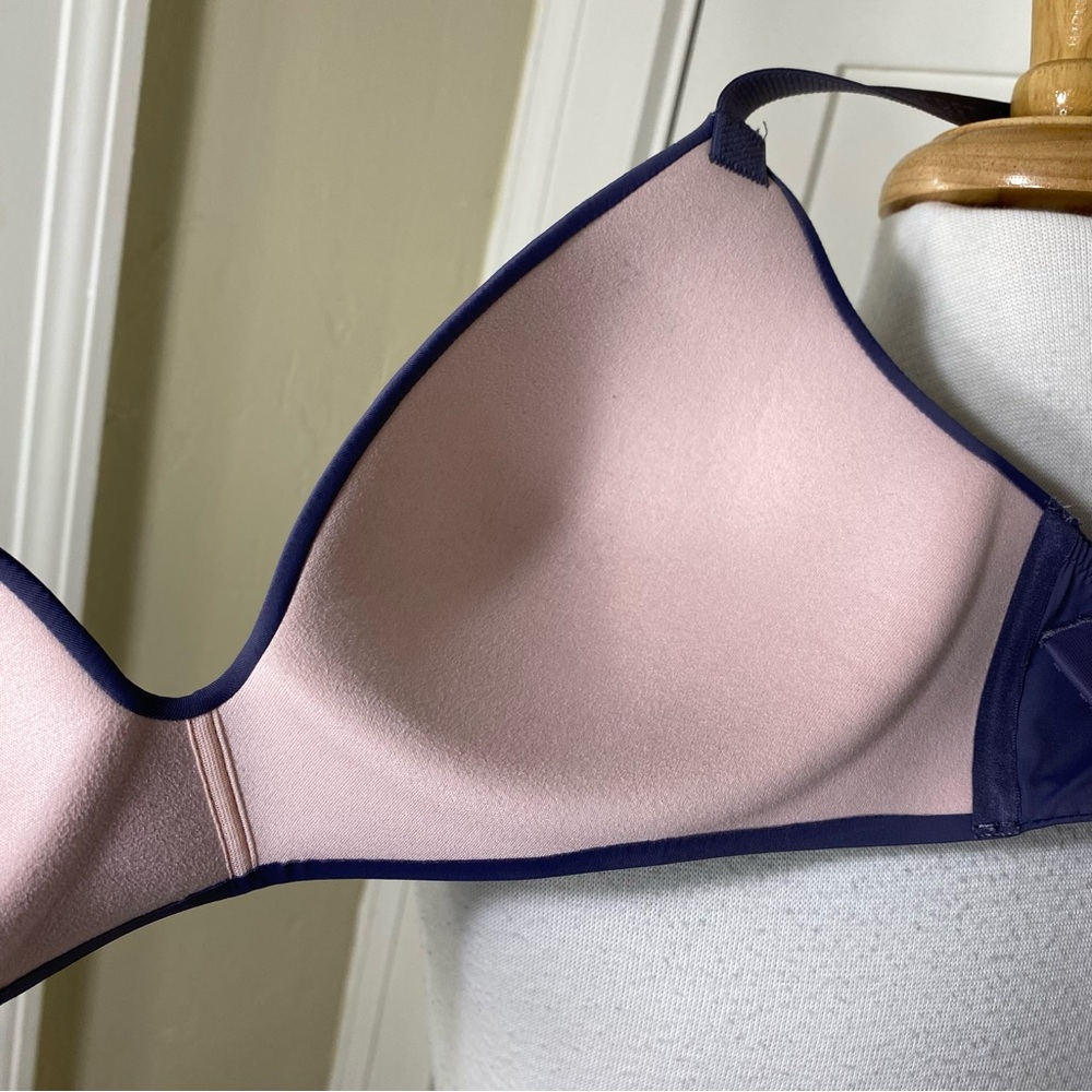 Victoria's Secret Purple Lightly Lined Padded Cup Wireless T-Shirt Bra 34C - Picture 13 of 13